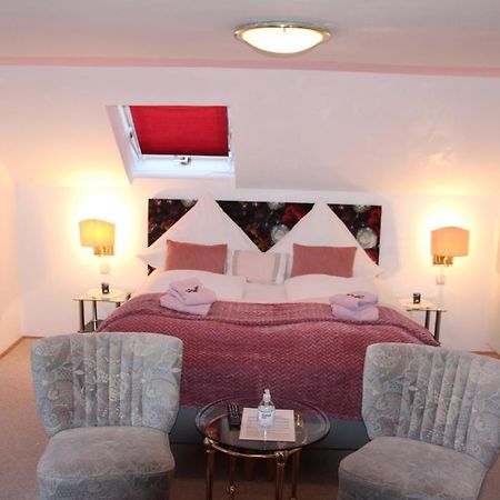 ホーエンシュヴァンガウ ロマンチック ペンション アルブレヒト シンス 1901 Bed & Breakfast エクステリア 写真